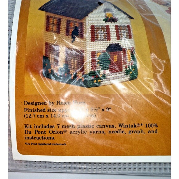 Vintage The Creative Circle Stitchery KIT  #1220, 1226 USA Butterflies & Cottage - Picture 12 of 14